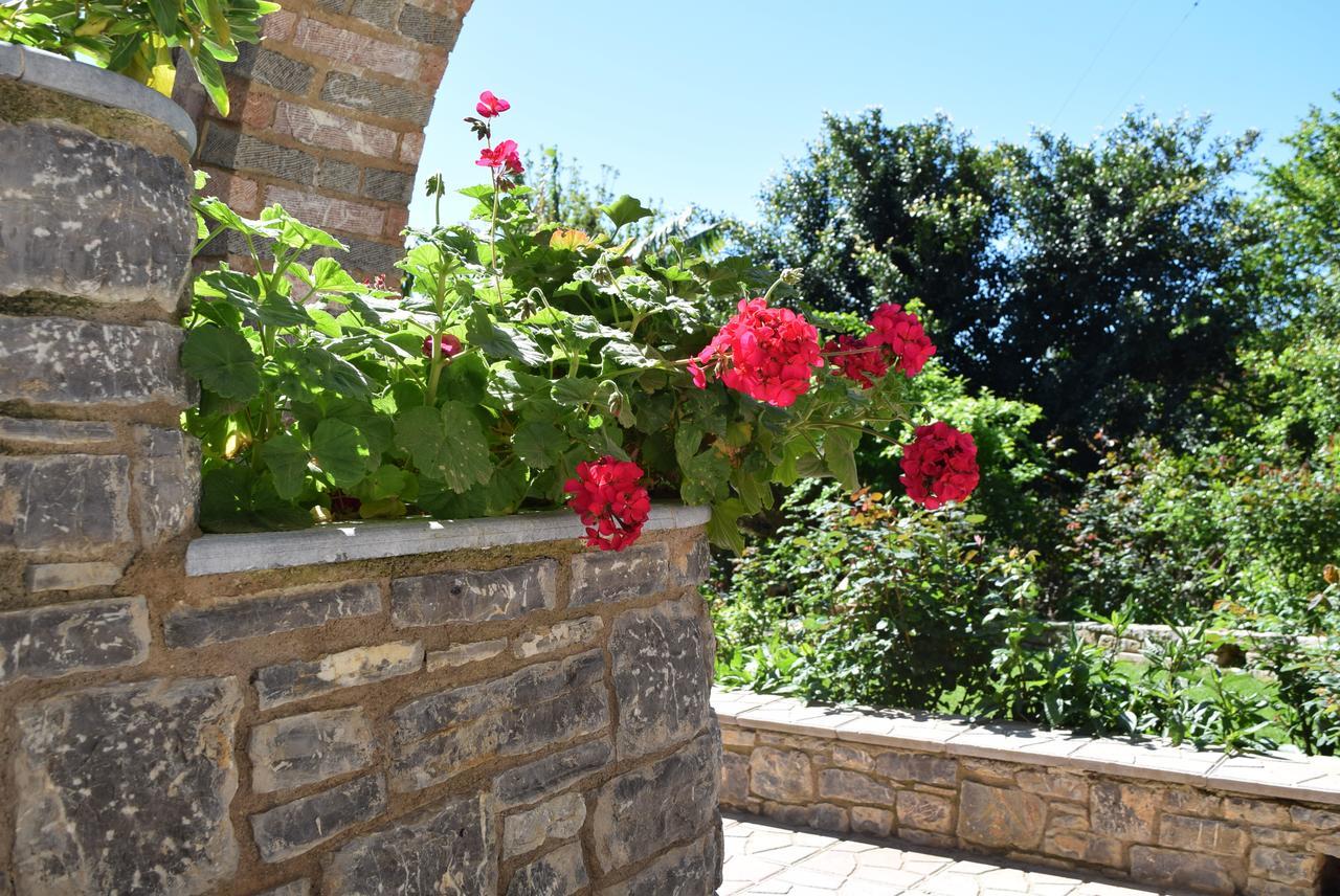 Cozy Residences In The Center Of Volissos Village - Lydia Lithos- Exterior foto